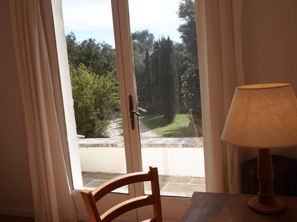 La Tangana Bed & Breakfast Rognes Екстериор снимка